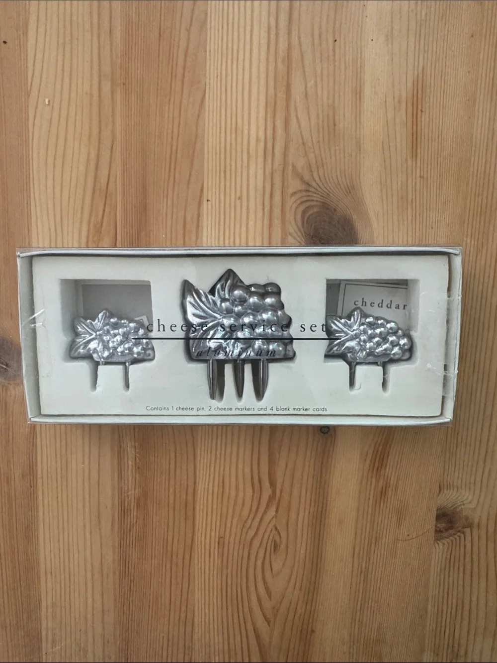Aluminum Cheese Service Set with Grape Design